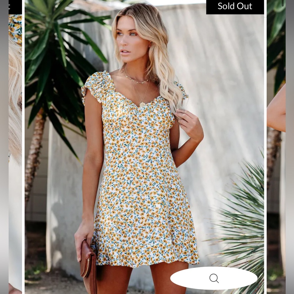 NWOT Vici isn’t it lovely floral mini dress